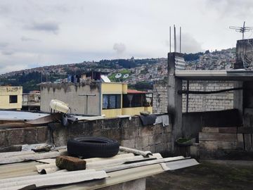 SE VENDE CASA RENTERA 331 M2 - SECTOR AYMESA  U$S 85.000
