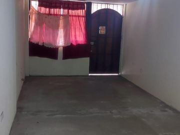 SE VENDE CASA RENTERA 331 M2 - SECTOR AYMESA  U$S 85.000