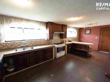 MACHACHI CASA EN VENTA  633m2 4 HABITACIONES