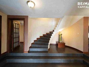 MACHACHI CASA EN VENTA  633m2 4 HABITACIONES