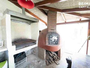 MACHACHI CASA EN VENTA  633m2 4 HABITACIONES
