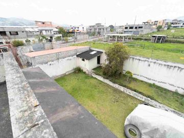 MACHACHI CASA EN VENTA  633m2 4 HABITACIONES