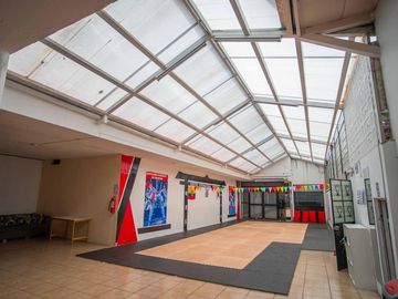 Michelena Venta Casa Rentera 5 Locales 933m2