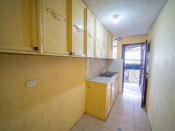 LA MAGDALENA VENTA DE CASA RENTERA 5 PISOS 565M 3 GARAJES