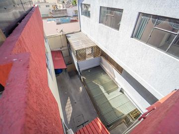 LA MAGDALENA VENTA DE CASA RENTERA 5 PISOS 565M 3 GARAJES