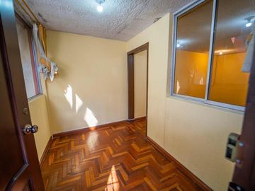 LA MAGDALENA VENTA DE CASA RENTERA 5 PISOS 565M 3 GARAJES