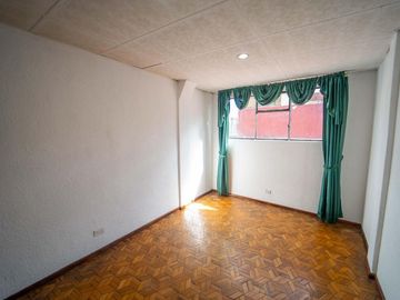 LA MAGDALENA VENTA DE CASA RENTERA 5 PISOS 565M 3 GARAJES