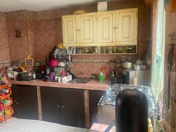 CASA EN VENTA MARIANITAS CALDERON 120 M2