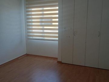 CASA EN VENTA KENNEDY SANTA LUCIA ALTA 210 m2