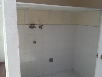 CASA EN VENTA KENNEDY SANTA LUCIA ALTA 210 m2