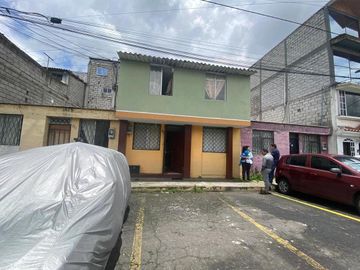 ¡Casa Quitumbe disponible! Tu nuevo hogar