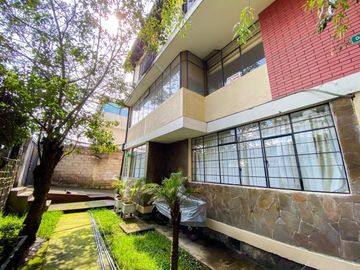 CASA CON DEPARTAMENTOS EN VENTA EN LA CONCEPCIÓN PARA REMODELAR
