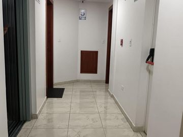 VENDO DEPARTAMENTO LA COLON 123m2 $105.000