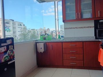 VENDO DEPARTAMENTO LA COLON 123m2 $105.000