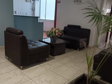VENDO DEPARTAMENTO LA COLON 123m2 $105.000
