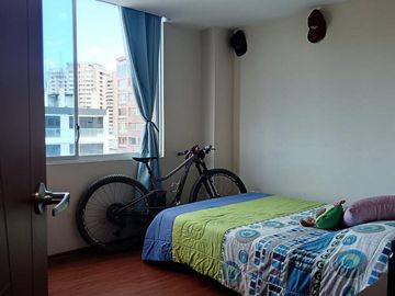 VENDO DEPARTAMENTO LA COLON 123m2 $105.000