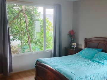 VENTA CASA UNA SOLA PLANTA CON DEPARTAMENTO, TERRENO DE 1000 M2 EN GUAYLLABAMBA
