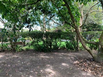 GUAYLLABAMBA CASA EN VENTA BELLO HORIZONTE 2000m2