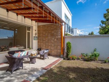 CASA EN VENTA URBANIZACION EL CONDADO