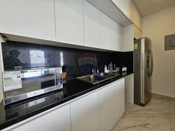 EN VENTA HERMOSO DEPARTAMENTO CON VISTA AL MAR