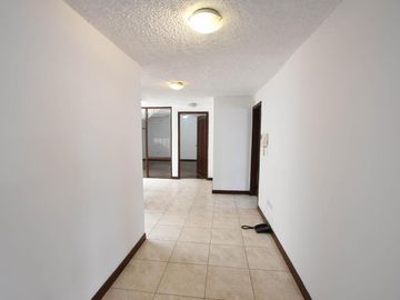 CASA EN VENTA INDEPENDIENTE $220.000 JIPIJAPA