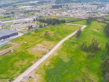 TERRENO INDUSTRIAL EN PIFO DE VENTA / MEDIANO IMPACTO / TABABELA