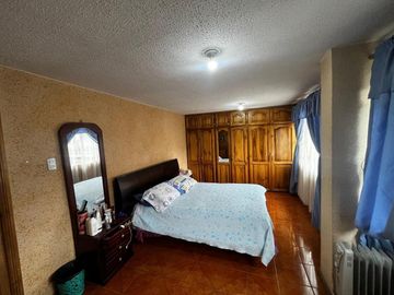 CASA DE VENTA EN EJERCITO NACIONAL 2 DEPARTAMENTOS