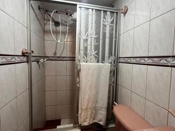 CASA DE VENTA EN EJERCITO NACIONAL 2 DEPARTAMENTOS