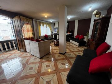 CASA DE VENTA EN EJERCITO NACIONAL 2 DEPARTAMENTOS