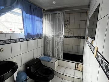 CASA DE VENTA EN EJERCITO NACIONAL 2 DEPARTAMENTOS
