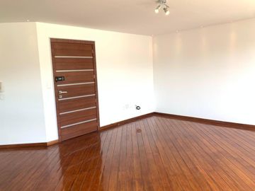 URBANIZACIÓN EL CONDADO DEPARTAMENTO MODERNO 3 HABITACIONES