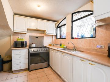Venta casa conjunto Paraisos del Sur 125m2 Quitumbe