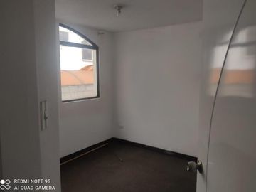 Venta casa conjunto Paraisos del Sur 125m2 Quitumbe