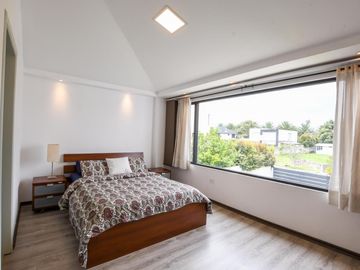 SAN RAFAEL CASA EN VENTA 1.200m2 4 HABITACIONES