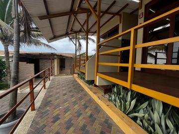 Hotel con Casa En Santa Marianita