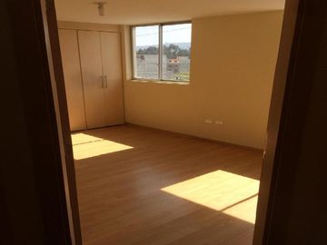 SE VENDE DEPARTAMENTO DUPLEX 98M2 CONJ SOL DEL SUR QUITUMBE