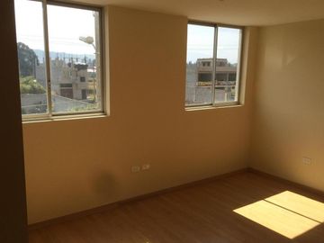 SE VENDE DEPARTAMENTO DUPLEX 98M2 CONJ SOL DEL SUR QUITUMBE
