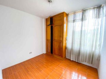 SE VENDE CASA EN QUITUMBE - 160 M2  U$S 62.500