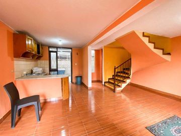 SE VENDE CASA EN QUITUMBE - 160 M2  U$S 62.500
