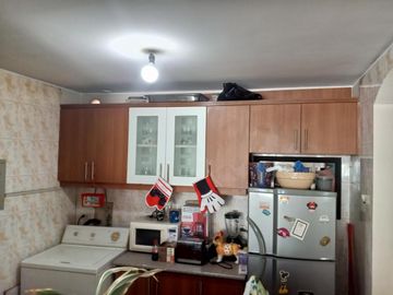 DEPARTAMENTO EN VENTA EN LA KENNEDY A DOS CUADRAS DE LA ELOY ALFARO