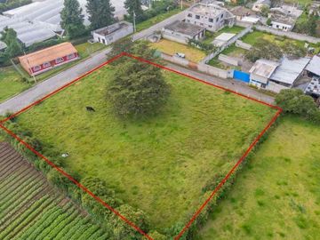 TERRENO EN VENTA 2.150 m2, Pifo - Sector Itulcachi
