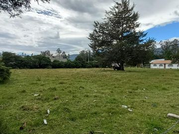 TERRENO EN VENTA 2.150 m2, Pifo - Sector Itulcachi
