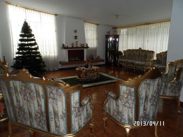 EN RENTA  CASA  REMODELADA SECTOR LA CONCEPCIÓN