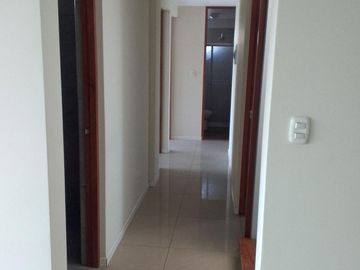 Departamento en av. EEUU, corazon del distrito JL Bustamante y Rivero-OCASION