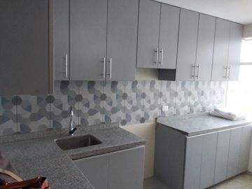 Departamento en av. EEUU, corazon del distrito JL Bustamante y Rivero-OCASION