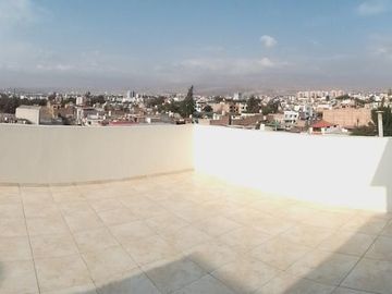 Departamento en av. EEUU, corazon del distrito JL Bustamante y Rivero-OCASION