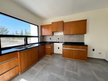 Casa en Venta en El Porvenir, SJR, Querétaro.