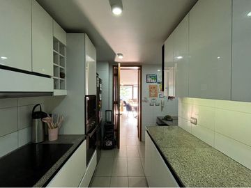 Tu oasis en la ciudad! Depto con laguna privada
