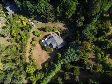 CASA EN PARCELA - VISTA LAGO CALAFQUEN PANGUIPULLI
