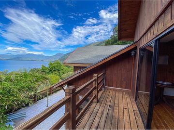 CASA EN PARCELA - VISTA LAGO CALAFQUEN PANGUIPULLI